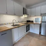 Townhouse With Communal Pool