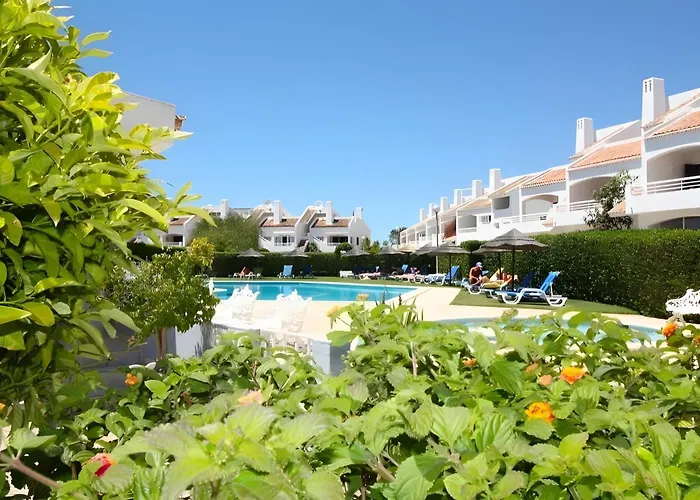 Townhouse With Communal Pool Villa Carvoeiro
