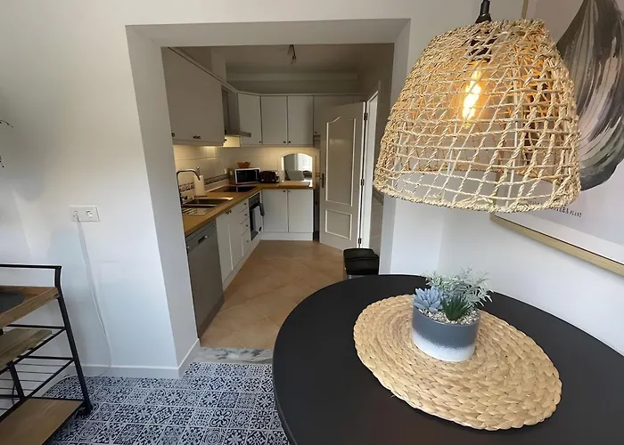 Villa Townhouse With Communal Pool *